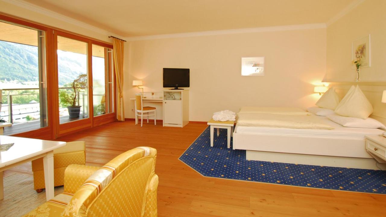 Hotel Olympia Brunico Ngoại thất bức ảnh